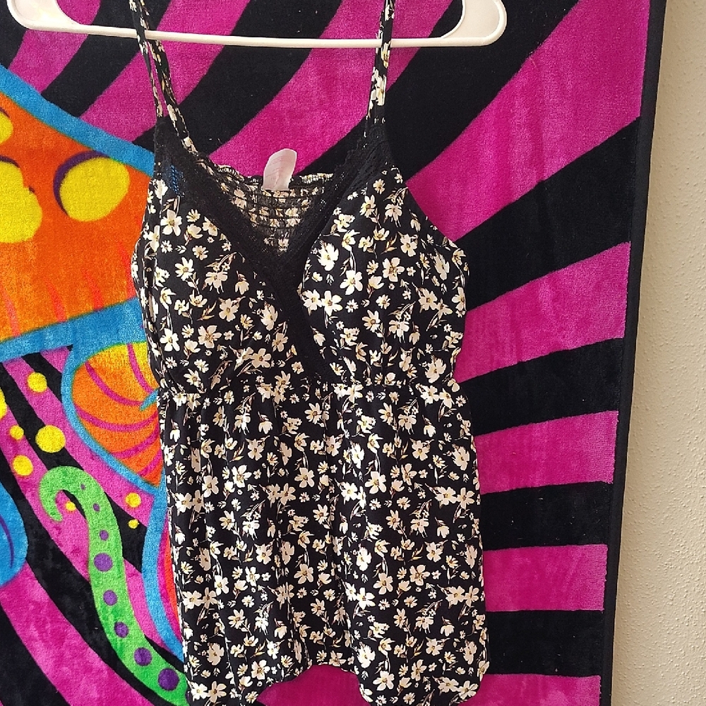 Black and White Fitted Floral Camisole